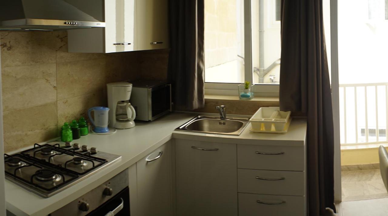 Wonderful Apartments With Shared Jacuzzi And Panorama Rooftop Gzira Exterior foto