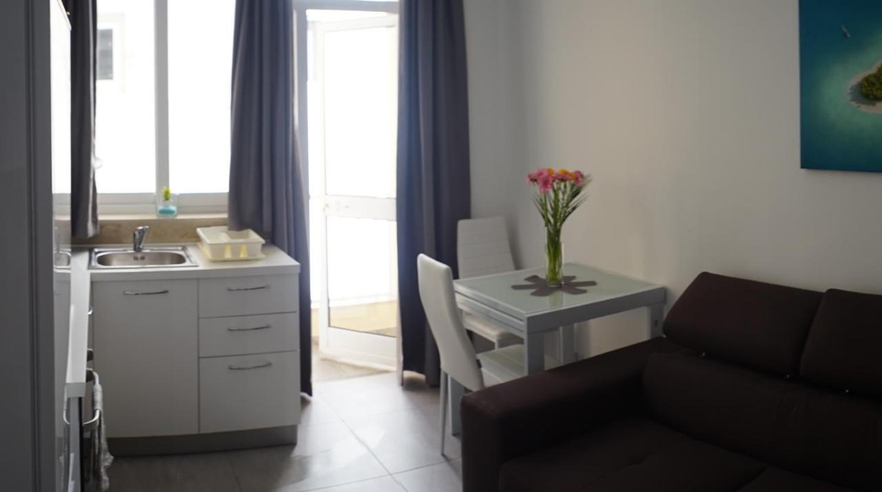 Wonderful Apartments With Shared Jacuzzi And Panorama Rooftop Gzira Exterior foto