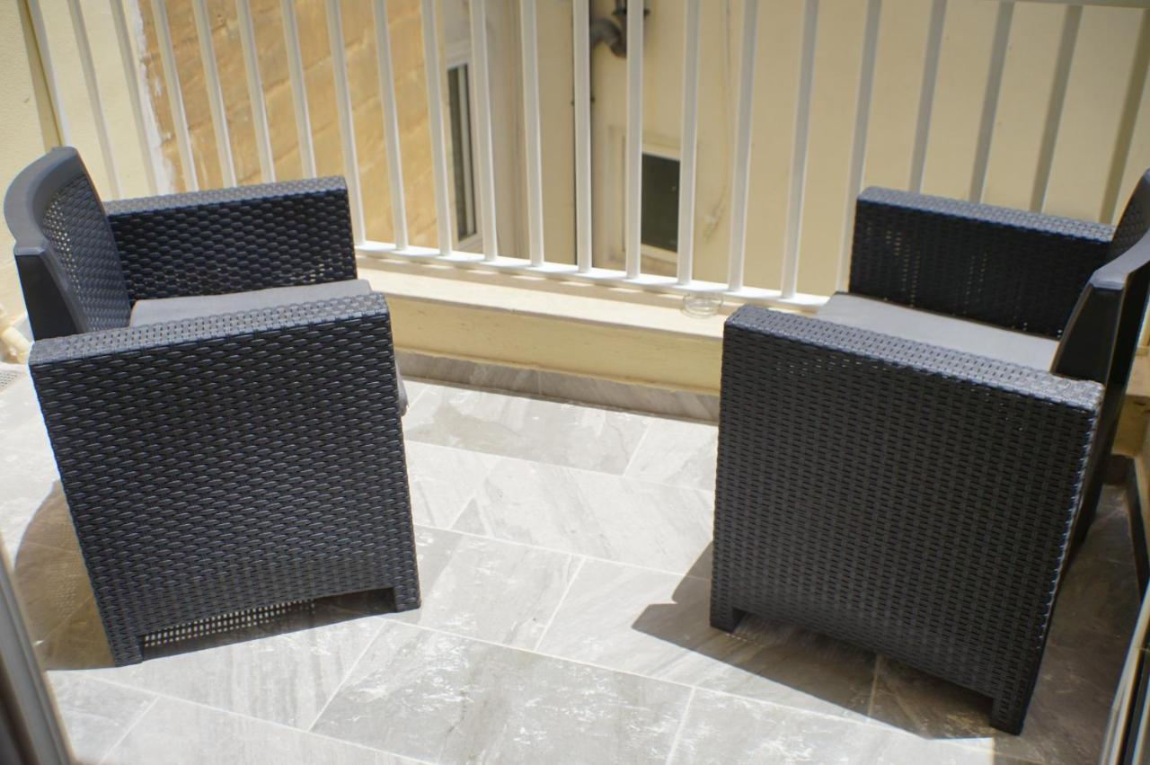 Wonderful Apartments With Shared Jacuzzi And Panorama Rooftop Gzira Exterior foto